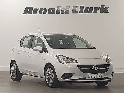 Used Vauxhall Corsa 90 HP (66 kW) 2019 White Hatchback