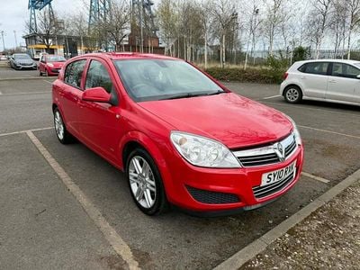 Used Vauxhall Astra Active 115 HP (84 kW) 2010 Red Hatchback