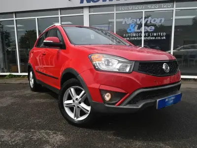 Used SsangYong Korando 149 HP (109 kW) 2015 Red SUV