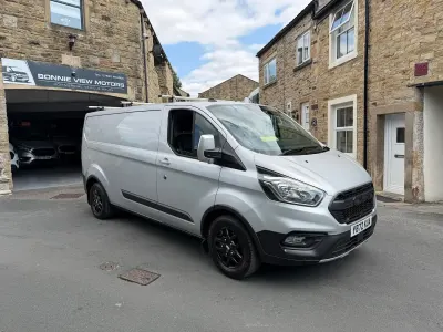 Used Ford Transit Custom 170 HP (125 kW) 2022 Silver Van