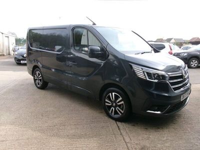 used Renault Trafic 2.0 dCi Blue 30 Extra Sport SWB Euro 6 (s/s) 5dr