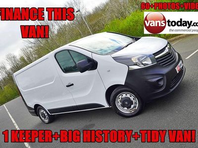 Second-hand Vauxhall Vivaro S 95 CP (69 kW) 2019 Alb Monovolum