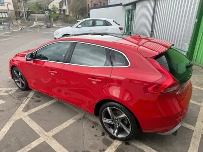 Used Volvo V40 R-Design 2014 Red Hatchback