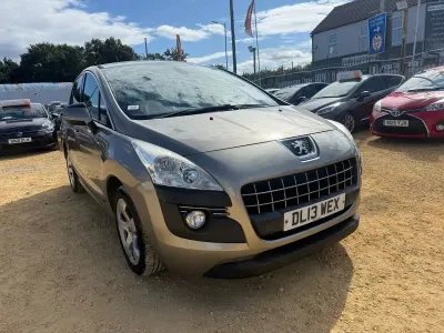 Used Peugeot 3008 Active 115 HP (84 kW) 2013 Grey Estate