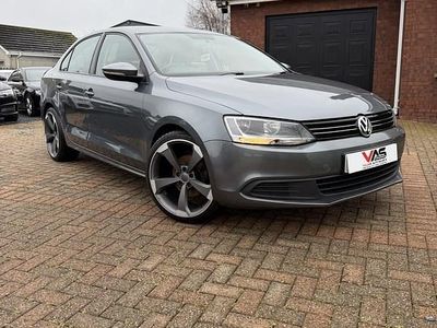 Grey Used 2013 VW Jetta SE Sedan | £5,975 (Expensive)
