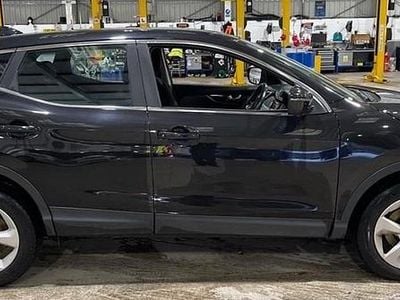 Used Nissan Qashqai Acenta Premium 115 HP (84 kW) 2019 Black pearl SUV