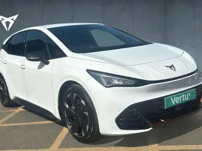 Used Cupra Born e-Boost 169 kW (231 HP) 2025 White Hatchback