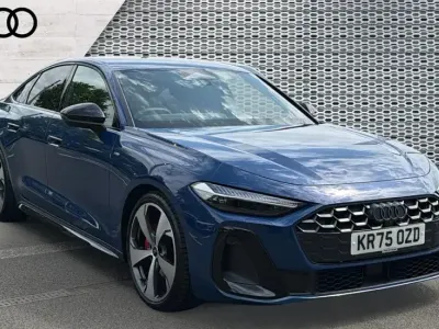 Used Audi A5 Sportback Advanced 204 HP (150 kW) 2025 Blue Hatchback