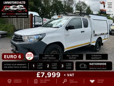 Used Toyota HiLux Active 150 HP (110 kW) 2018 White Pickup