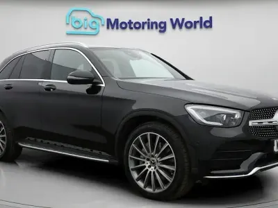 Used Mercedes GLC300 AMG Line Premium 245 HP (180 kW) 2020 Black SUV