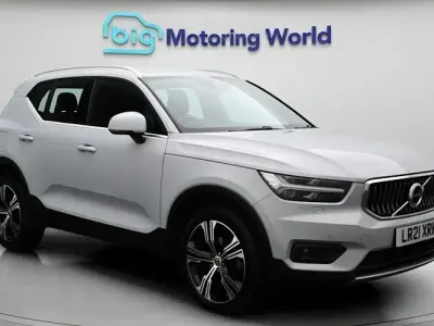 Used Volvo XC40 Inscription 163 HP (119 kW) 2021 Silver SUV