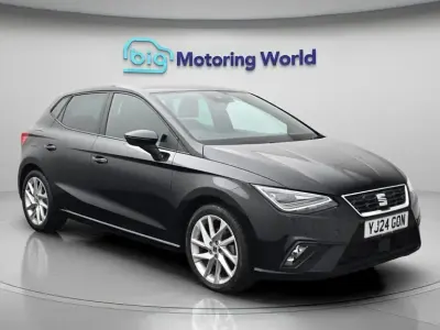Begagnad Seat Ibiza FR 115 HK (84 kW) 2024 Svart Halvkombi
