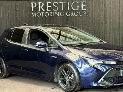 Used Toyota Corolla 122 HP (89 kW) 2021 Blue Hatchback
