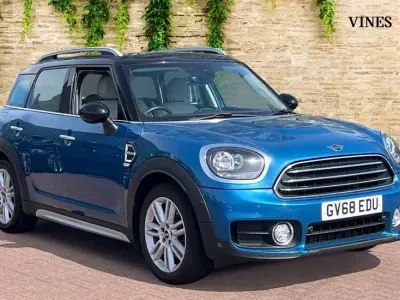 Gebraucht Mini Cooper Countryman Exclusive 134 PS (98 kW) 2019 Blau SUV
