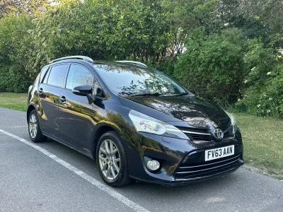 Used Toyota Verso 147 HP (108 kW) 2013 Black MPV