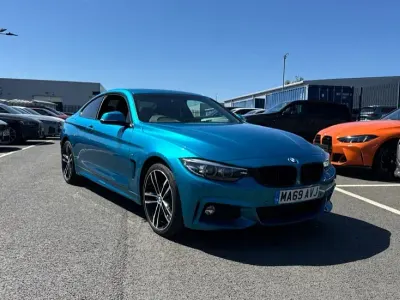 Usado BMW 420 M Sport 187 CV (137 kW) 2020 Azul Coupe