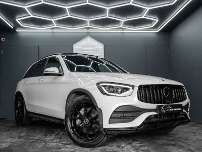 Used Mercedes GLC300 AMG Line Premium Plus 245 HP (180 kW) 2021 White SUV