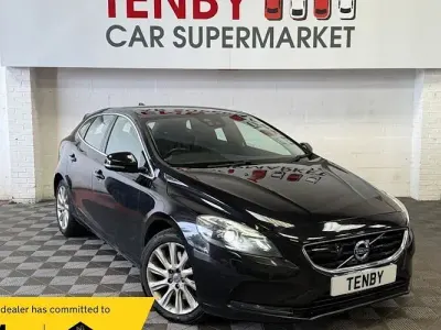 Used Volvo V40 SE Lux 150 HP (110 kW) 2015 Hatchback