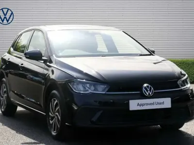 Używany VW Polo Life 80 KM (58 kW) 2024 Czarny Hatchback