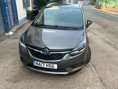 Used Vauxhall Zafira SRi 140 HP (102 kW) 2017 Grey MPV