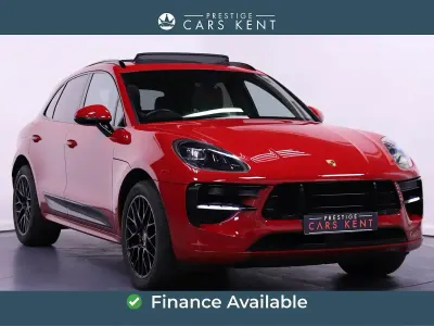 Used Porsche Macan 380 HP (279 kW) 2020 Red SUV