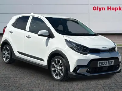 Used Kia Picanto X-Line 67 HP (49 kW) 2023 White Hatchback