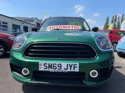 Used Mini Cooper Countryman Classic 136 HP (100 kW) 2020 Green SUV