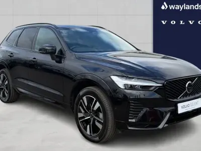 Used Volvo XC60 Plus 247 HP (181 kW) 2025 Black SUV