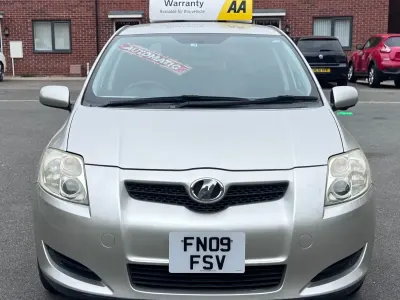 Used Toyota Auris 2024 Silver Hatchback