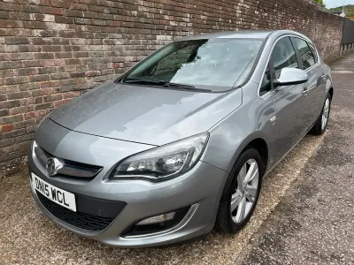 Used Vauxhall Astra SRi 2015 Silver Hatchback