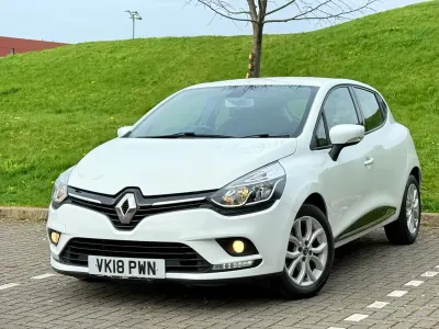 Used Renault Clio Dynamique 2018 White Hatchback