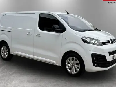 Used Citroën Dispatch 102 HP (75 kW) 2023 White MPV