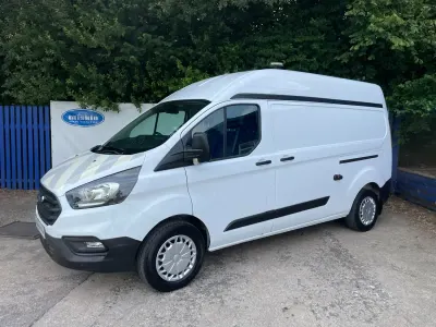 Used Ford Transit Custom 130 HP (95 kW) 2019 White Van