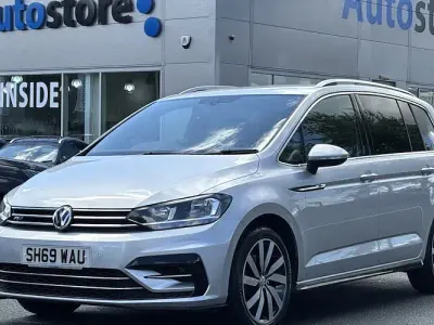Used VW Touran R-line 150 HP (110 kW) 2024 MPV