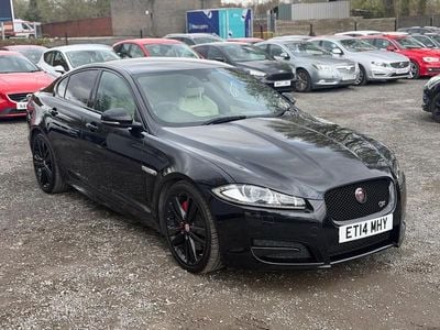 Używany Jaguar XF Portfolio 2014 Czarny Sedan/Limuzyna
