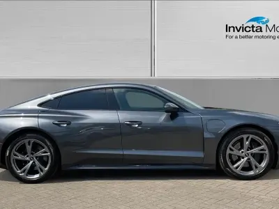 Begagnad Audi e-tron GT quattro