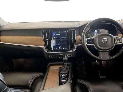 White Used 2019 Volvo V90 Inscription Estate | £13,295 (Fair price)