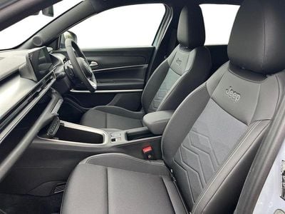 New Jeep Avenger Altitude 100 HP (73 kW) 2026 Grey SUV