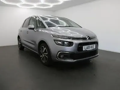 Used Citroën C4 SpaceTourer Flair 131 HP (96 kW) 2019 Grey MPV