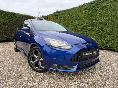 Used Ford Focus ST 250 HP (183 kW) 2012 Blue Hatchback