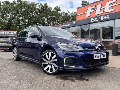 Używany VW Golf VII Advance 204 KM (150 kW) 2020 Niebieski Hatchback