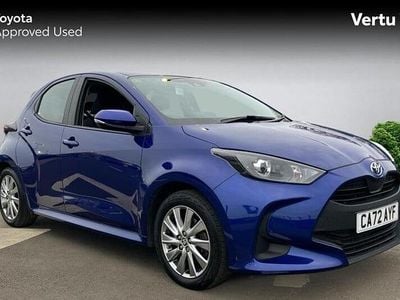 Used Toyota Yaris Hybrid 116 HP (85 kW) 2023 Blue Hatchback