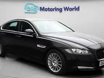 Used Jaguar XF Prestige 163 HP (119 kW) 2020 Black Sedan