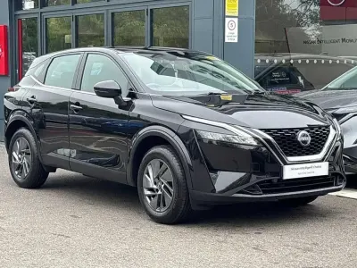Used Nissan Qashqai Acenta Premium 138 HP (101 kW) 2023 Black SUV