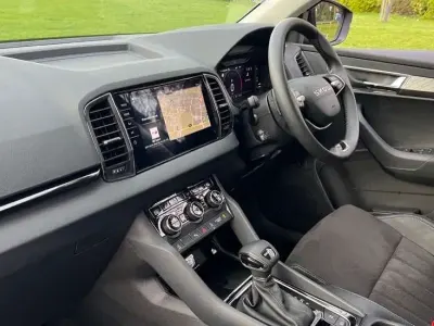 Gebraucht Skoda Karoq SE L 150 PS (110 kW) 2025 Schwarz SUV