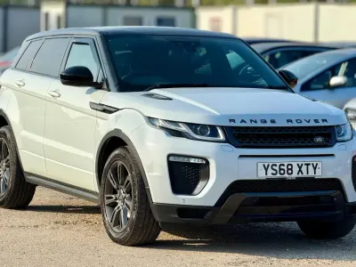 Used Land Rover Range Rover evoque Landmark 180 HP (132 kW) 2018 White Estate