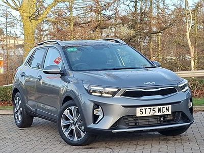 Premium paint astro grey New 2025 Kia Stonic SUV | £21,998 (Expensive)