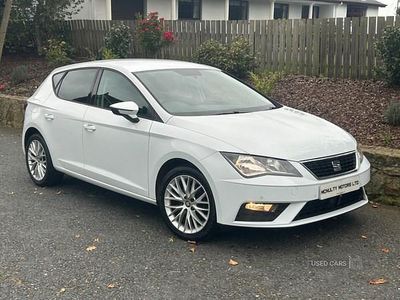 Used Seat Leon SE Dynamic 115 HP (84 kW) 2020 White Hatchback