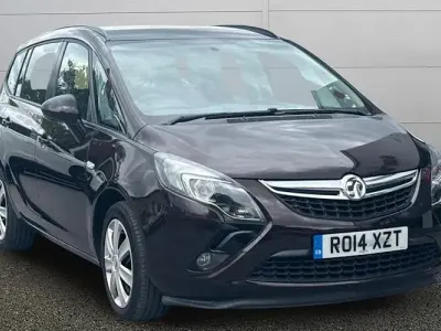 Begagnad Vauxhall Zafira Tourer 140 HK (102 kW) 2016 Minibuss