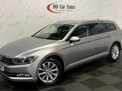 Used VW Passat Business 120 HP (88 kW) 2018 Silver Estate